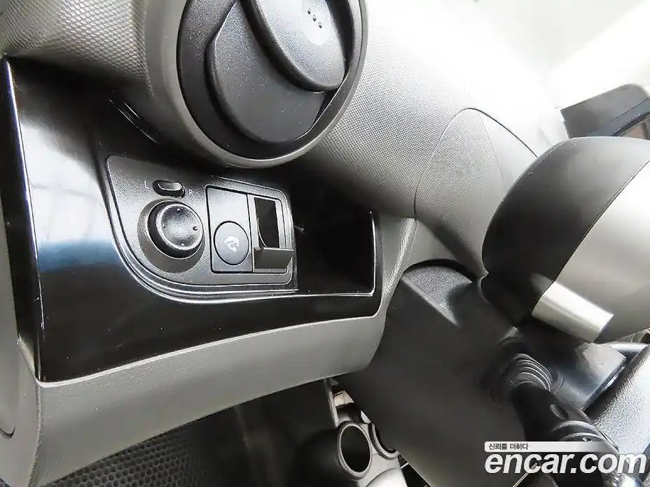 Chevrolet Spark 2012 1.0 Автомат в Москве № 673362, фото 14