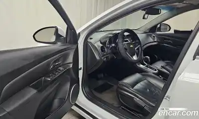 Chevrolet Cruze 2011 1.8 Автомат в Москве № 673384, миниатюра 10