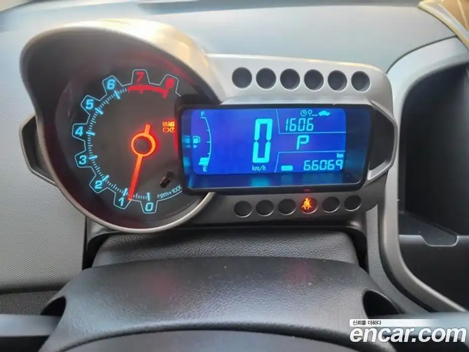 Chevrolet Aveo 2015 1.4 Автомат в Москве № 673675, фото 14