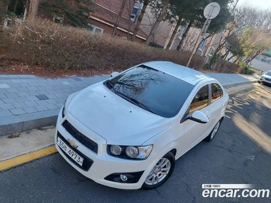 Chevrolet Aveo 2015 1.4 Автомат в Москве № 673675, фото 19