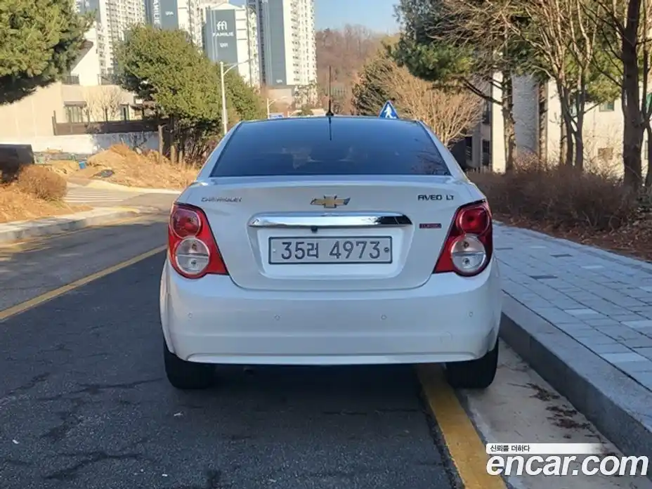 Chevrolet Aveo 2015 1.4 Автомат в Москве № 673675, фото 4