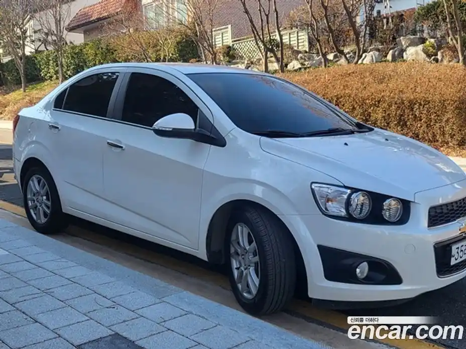 Chevrolet Aveo 2015 1.4 Автомат в Москве № 673675, фото 6