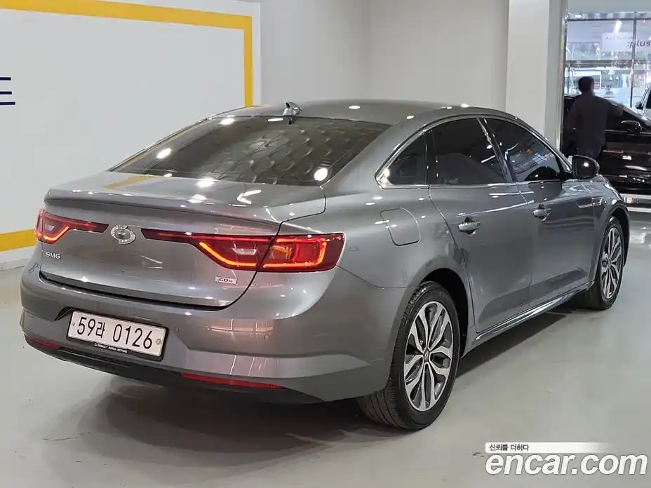 Renault SM6 2016 2.0 Автомат в Москве № 674336, фото 3