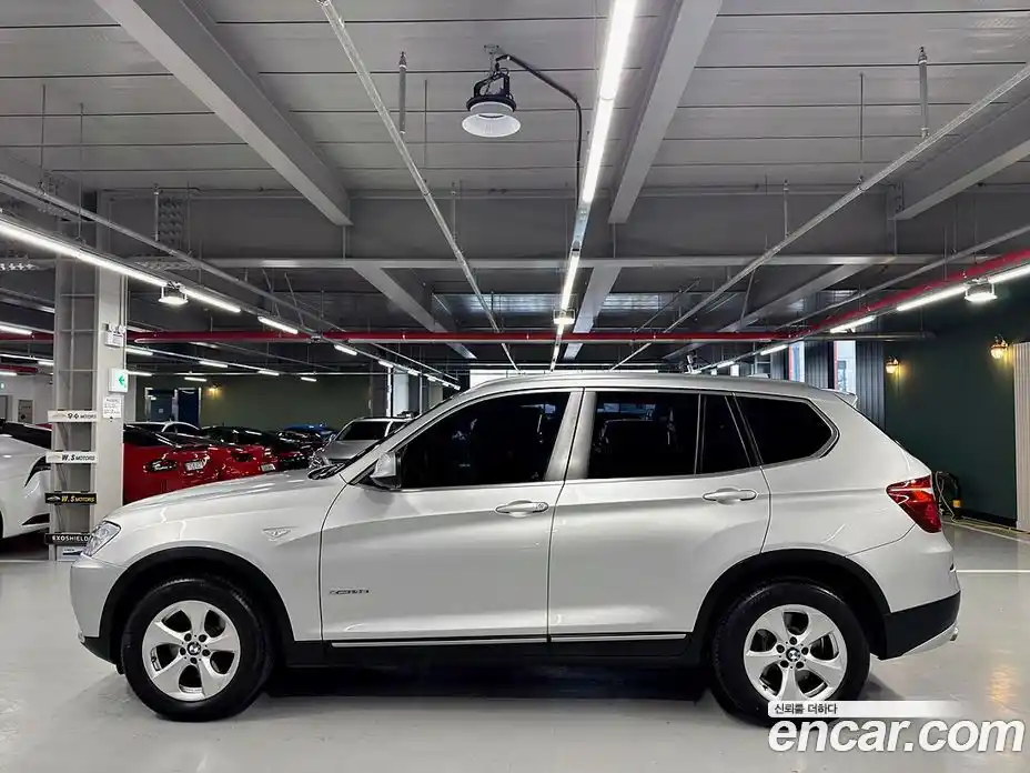 BMW X3 2014 2.0 Автомат в Москве № 675468, фото 4
