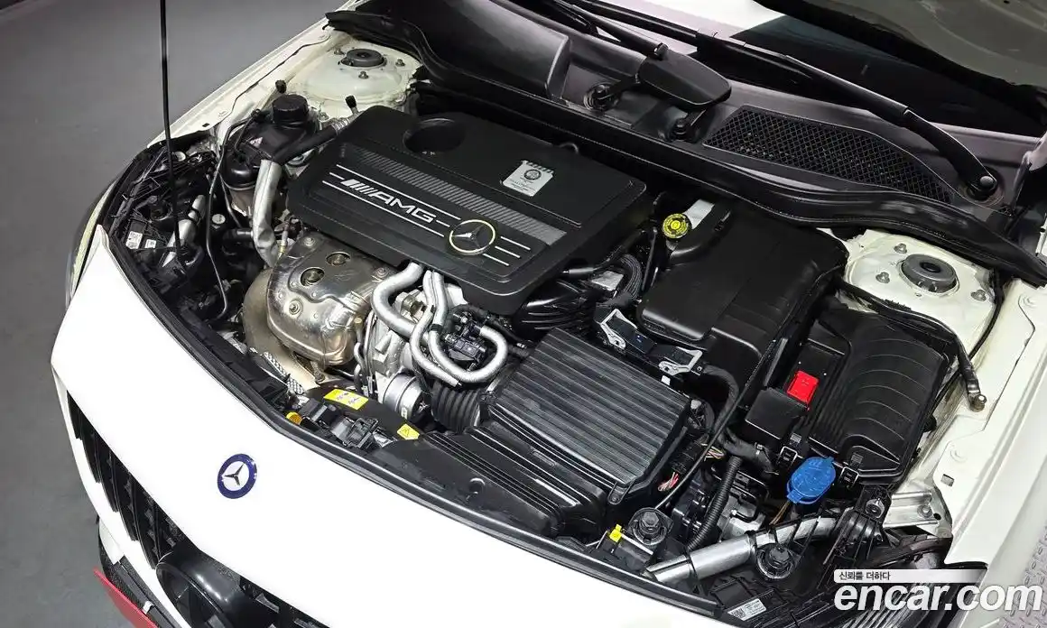 Mercedes-Benz A-Class 2017 2.0 Автомат в Москве № 677776, фото 6