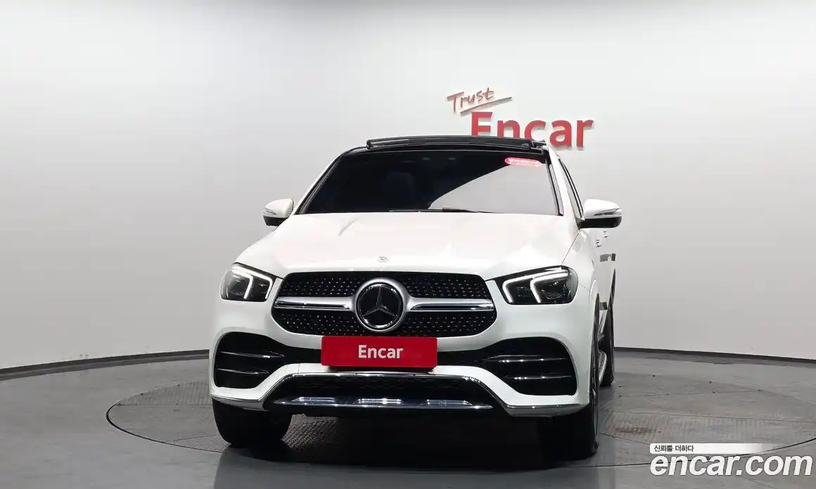 Mercedes-Benz GLE-Class 2021 2.9 Автомат в Москве № 677782, фото 2