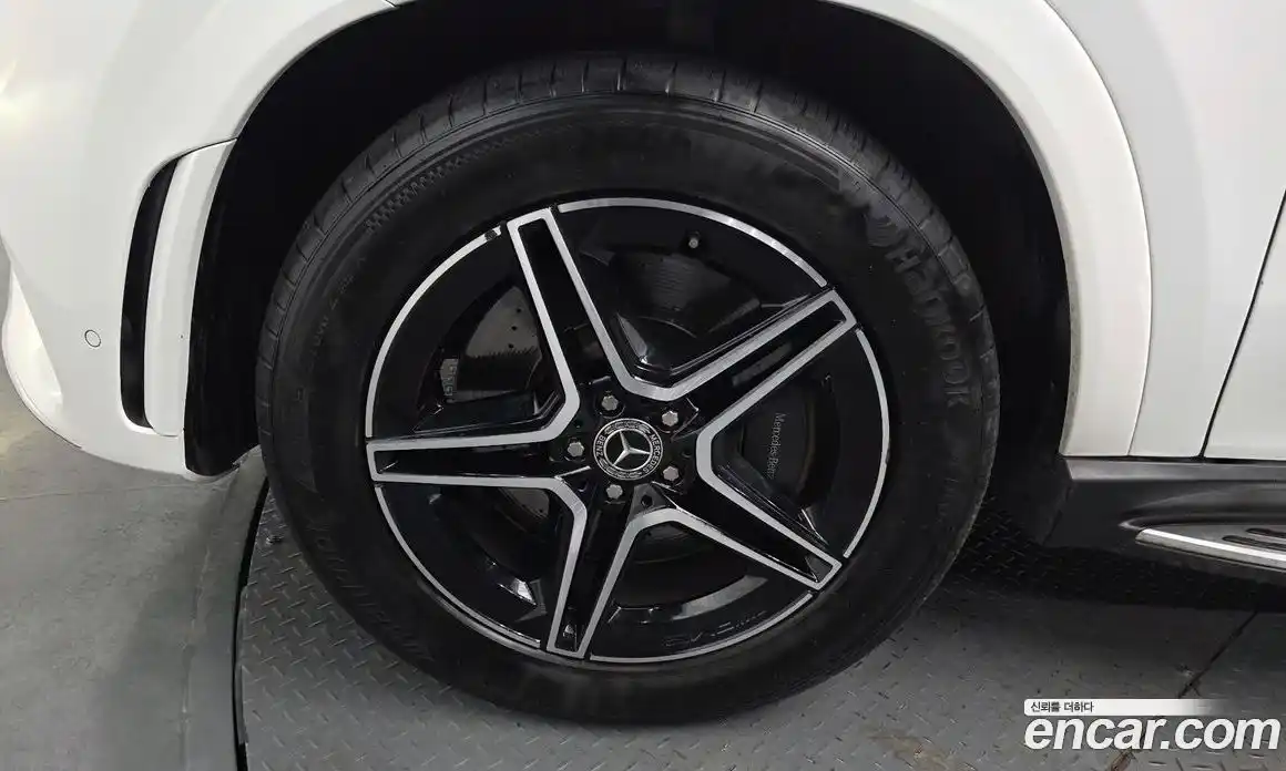 Mercedes-Benz GLE-Class 2021 2.9 Автомат в Москве № 677782, фото 4