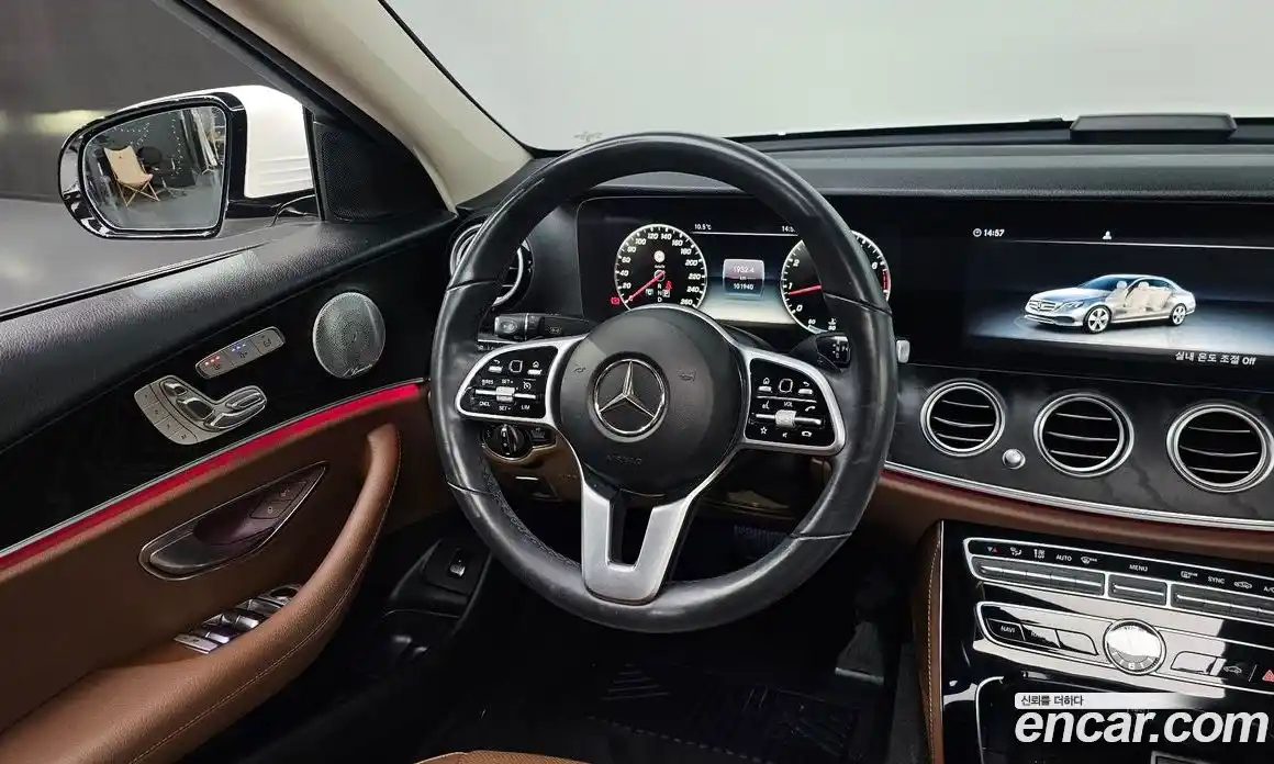 Mercedes-Benz E-Class 2019 2.0 Автомат в Москве № 677784, фото 13