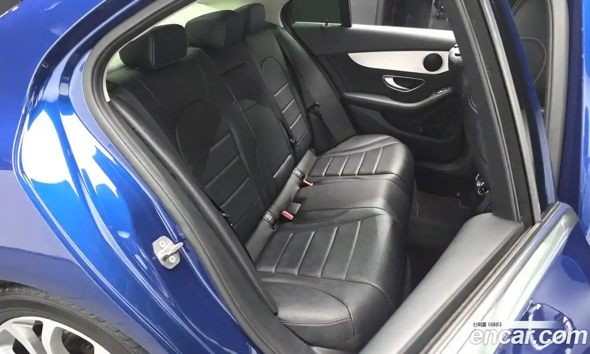 Mercedes-Benz C-Class 2017 2.0 Автомат в Москве № 677810, фото 11
