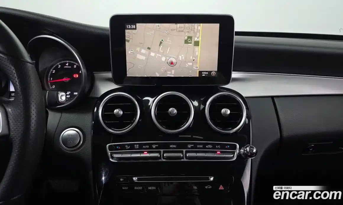 Mercedes-Benz C-Class 2017 2.0 Автомат в Москве № 677810, фото 13