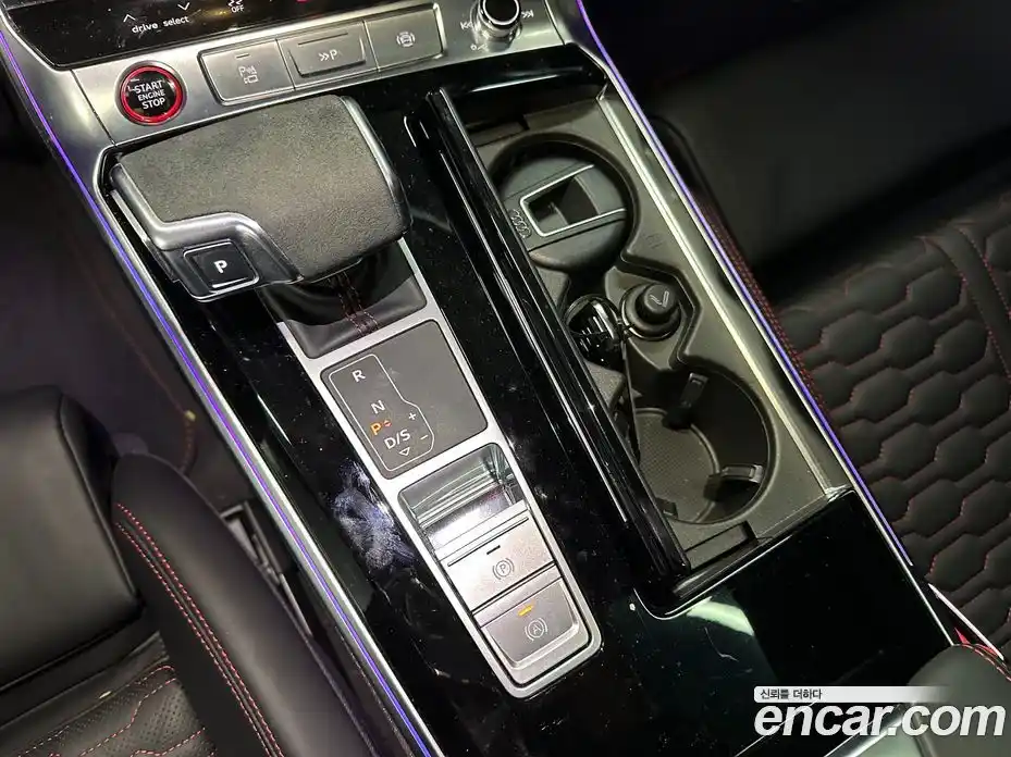 Audi RS6 2022 4.0 Автомат в Москве № 677836, фото 9