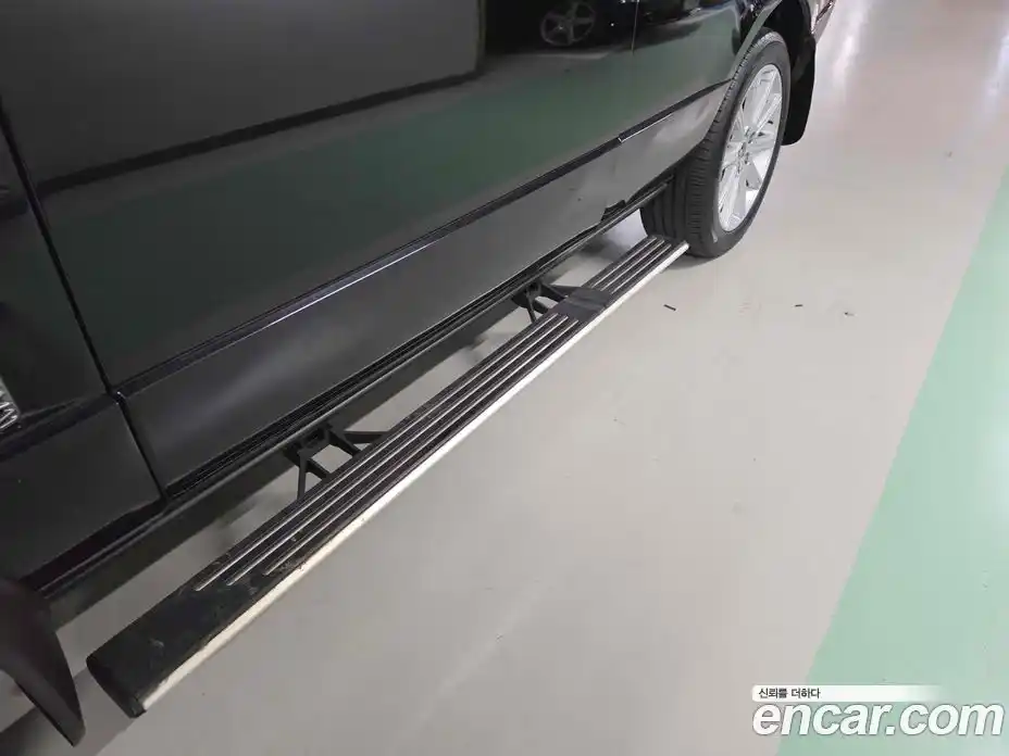 Land Rover Range-Rover 2012 4.4 Автомат в Москве № 679757, фото 19