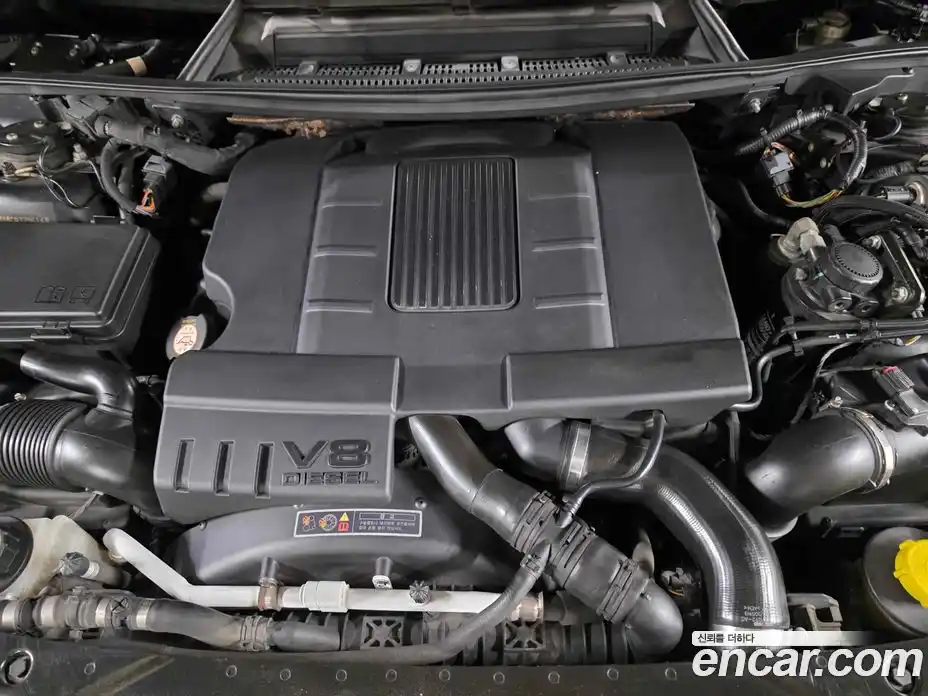 Land Rover Range-Rover 2012 4.4 Автомат в Москве № 679757, фото 6