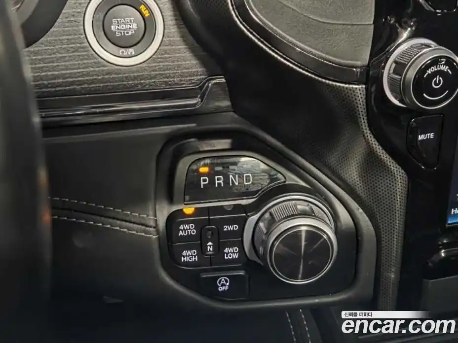 Dodge Ram Pick Up 2022 5.7 Автомат в Москве № 681595, фото 14