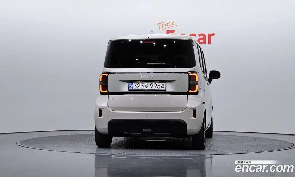 Kia Ray 2023 1.0 Автомат в Москве № 73670, фото 4