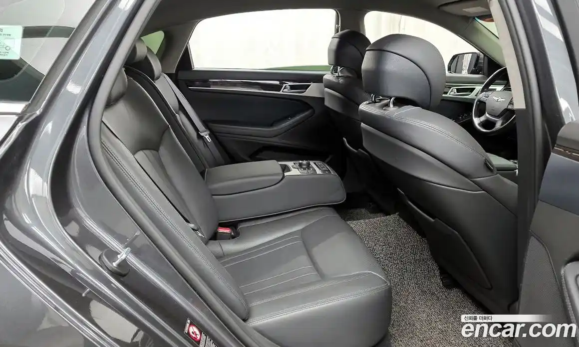 Genesis G80 2018 3.3 Автомат в Москве № 75589, фото 12