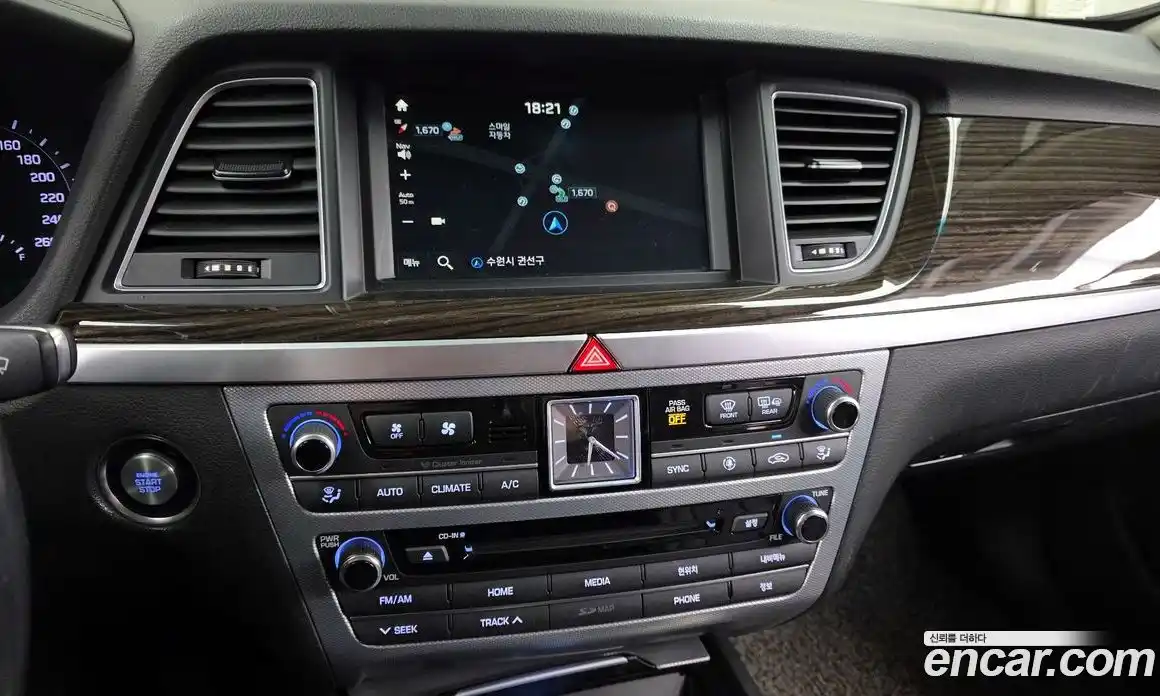 Genesis G80 2018 3.3 Автомат в Москве № 75589, фото 14