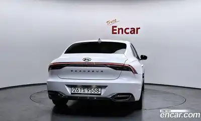 Hyundai Grandeur 2020 2.5 Автомат в Москве № 90584, миниатюра 4