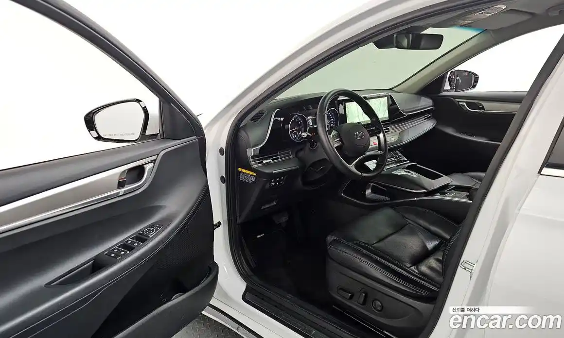 Hyundai Grandeur 2020 2.5 Автомат в Москве № 90584, фото 10