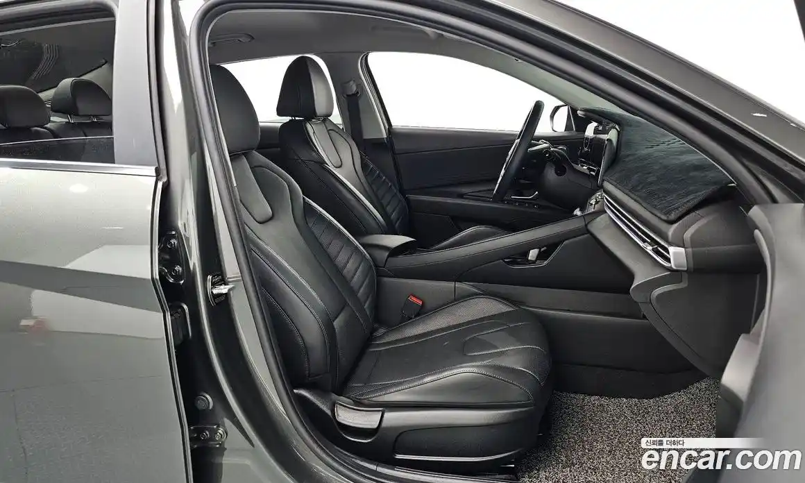 Hyundai Avante 2021 1.6 Автомат в Москве № 9260, фото 10