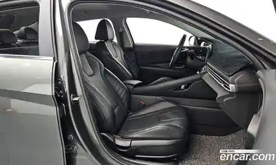 Hyundai Avante 2021 1.6 Автомат в Москве № 9260, миниатюра 10