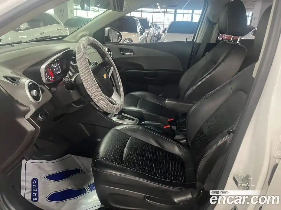 Chevrolet Aveo 2017 1.4 гидро в Москве № 98028, фото 6