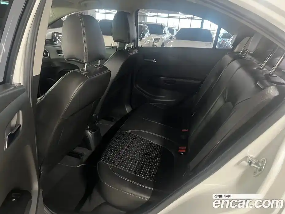 Chevrolet Aveo 2017 1.4 гидро в Москве № 98028, фото 7