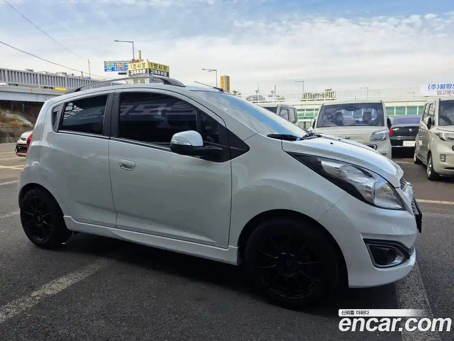 Chevrolet Spark 2014 1.0 Автомат в Москве № 102229, фото 5