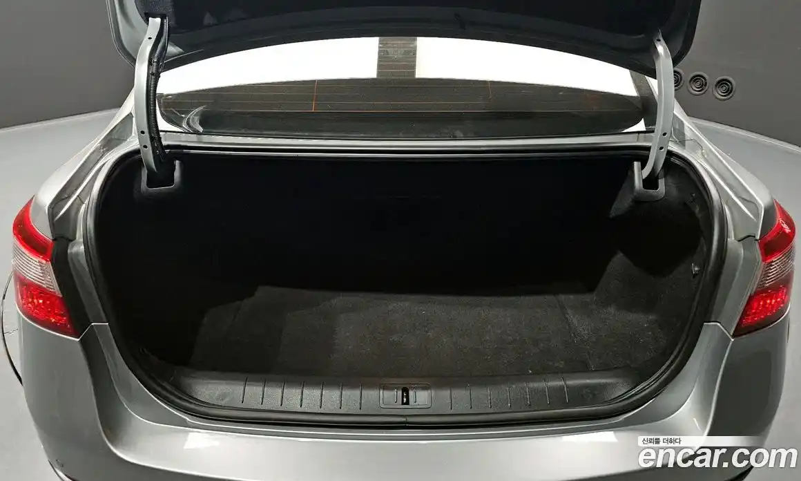 Renault SM5 2012 2.0 Автомат в Москве № 107299, фото 20