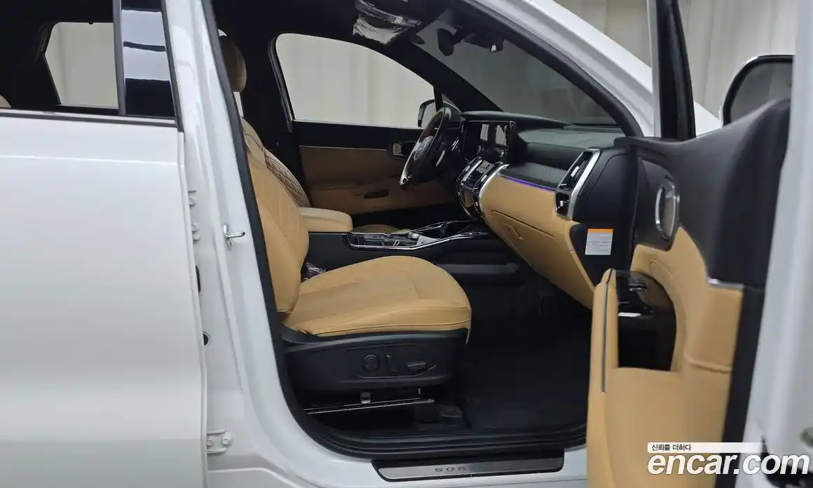 Kia Sorento 2023 1.6 Автомат в Москве № 108455, фото 11