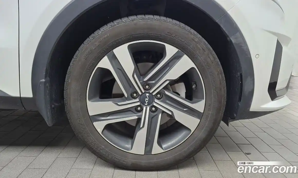 Kia Sorento 2023 1.6 Автомат в Москве № 108455, фото 5