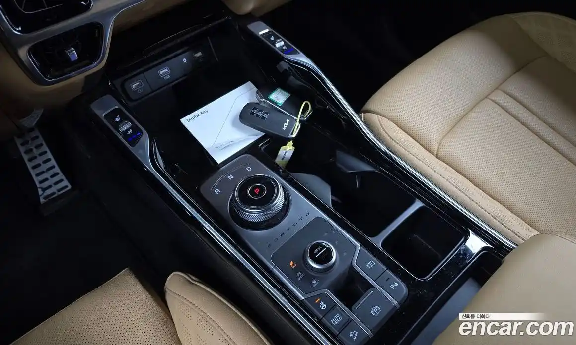 Kia Sorento 2023 1.6 Автомат в Москве № 108455, фото 9