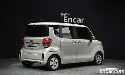 Kia Ray 2019 1.0 Автомат в Москве № 108490, миниатюра 2