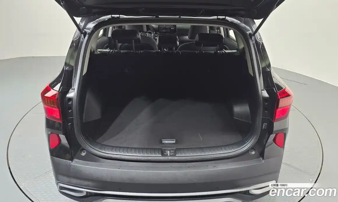 Kia Seltos 2020 1.6 Автомат в Москве № 108635, фото 20