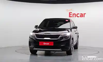 Kia Seltos 2020 1.6 Автомат в Москве № 108635, миниатюра 3
