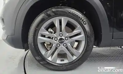 Kia Seltos 2020 1.6 Автомат в Москве № 108635, миниатюра 5