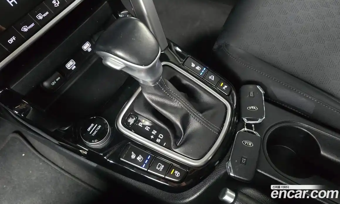 Kia Seltos 2020 1.6 Автомат в Москве № 108635, фото 9