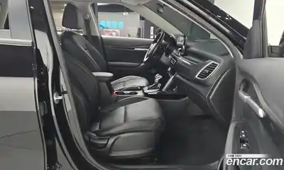 Kia Seltos 2020 1.6 Автомат в Москве № 108635, миниатюра 10