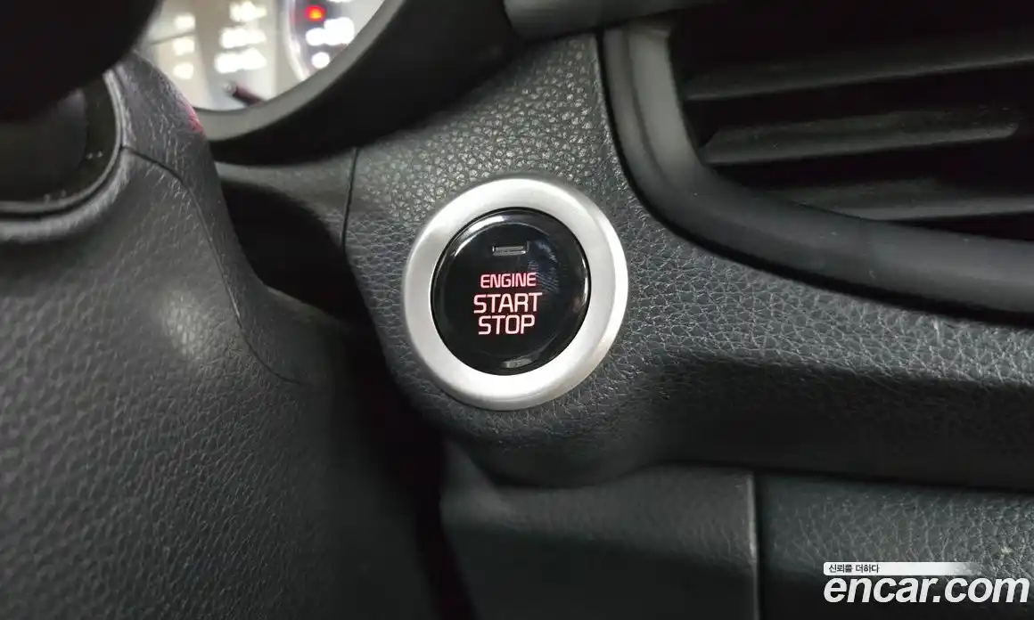 Kia Morning 2021 1.0 Автомат в Москве № 108645, фото 19