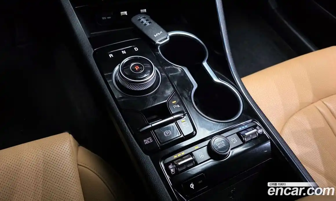 Kia K5 2023 2.0 Автомат в Москве № 108800, фото 9