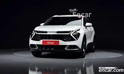 Kia Sportage 2023 1.6 Автомат в Москве № 108822, миниатюра 3