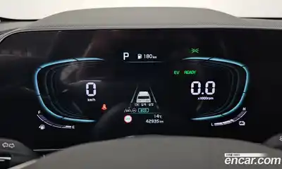 Kia Niro 2022 1.6 Автомат в Москве № 108885, миниатюра 7