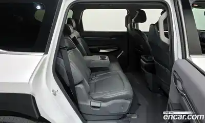 Kia EV9 2024 0.2 Автомат в Москве № 108901, миниатюра 12