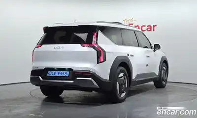 Kia EV9 2024 0.2 Автомат в Москве № 108901, миниатюра 2