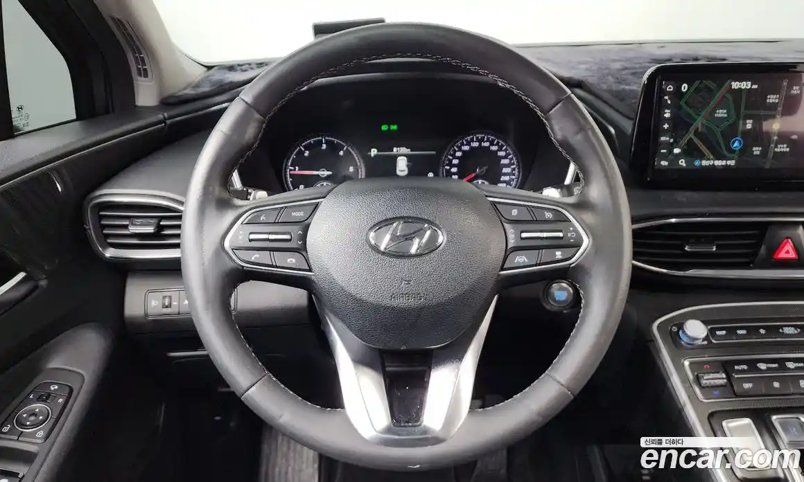 Hyundai Santa Fe 2023 2.2 Автомат в Москве № 111614, фото 13