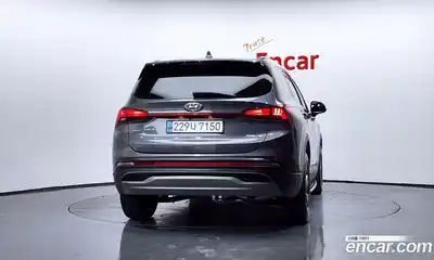 Hyundai Santa Fe 2023 2.2 Автомат в Москве № 111614, миниатюра 4