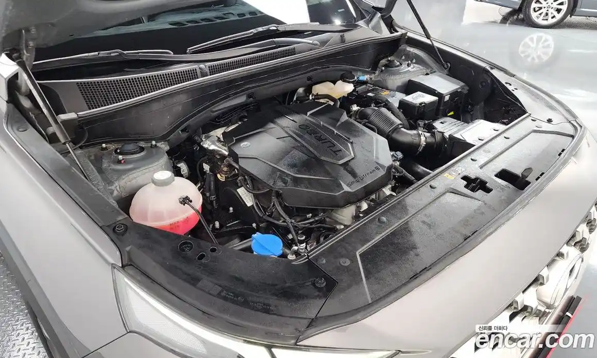 Hyundai Santa Fe 2023 2.2 Автомат в Москве № 111614, фото 6