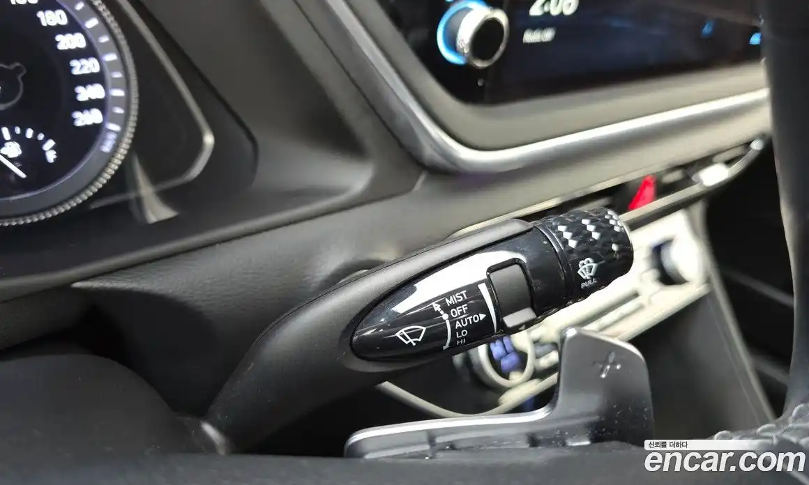 Hyundai Sonata 2023 2.0 Автомат в Москве № 113490, фото 16