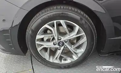 Hyundai Sonata 2023 2.0 Автомат в Москве № 113490, миниатюра 5