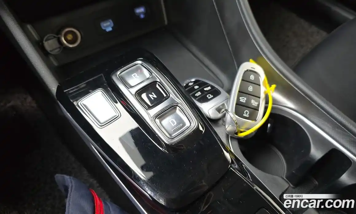 Hyundai Sonata 2023 2.0 Автомат в Москве № 113490, фото 9